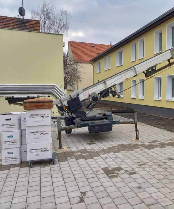 Möbellift in Mainz für den Firmenumzug